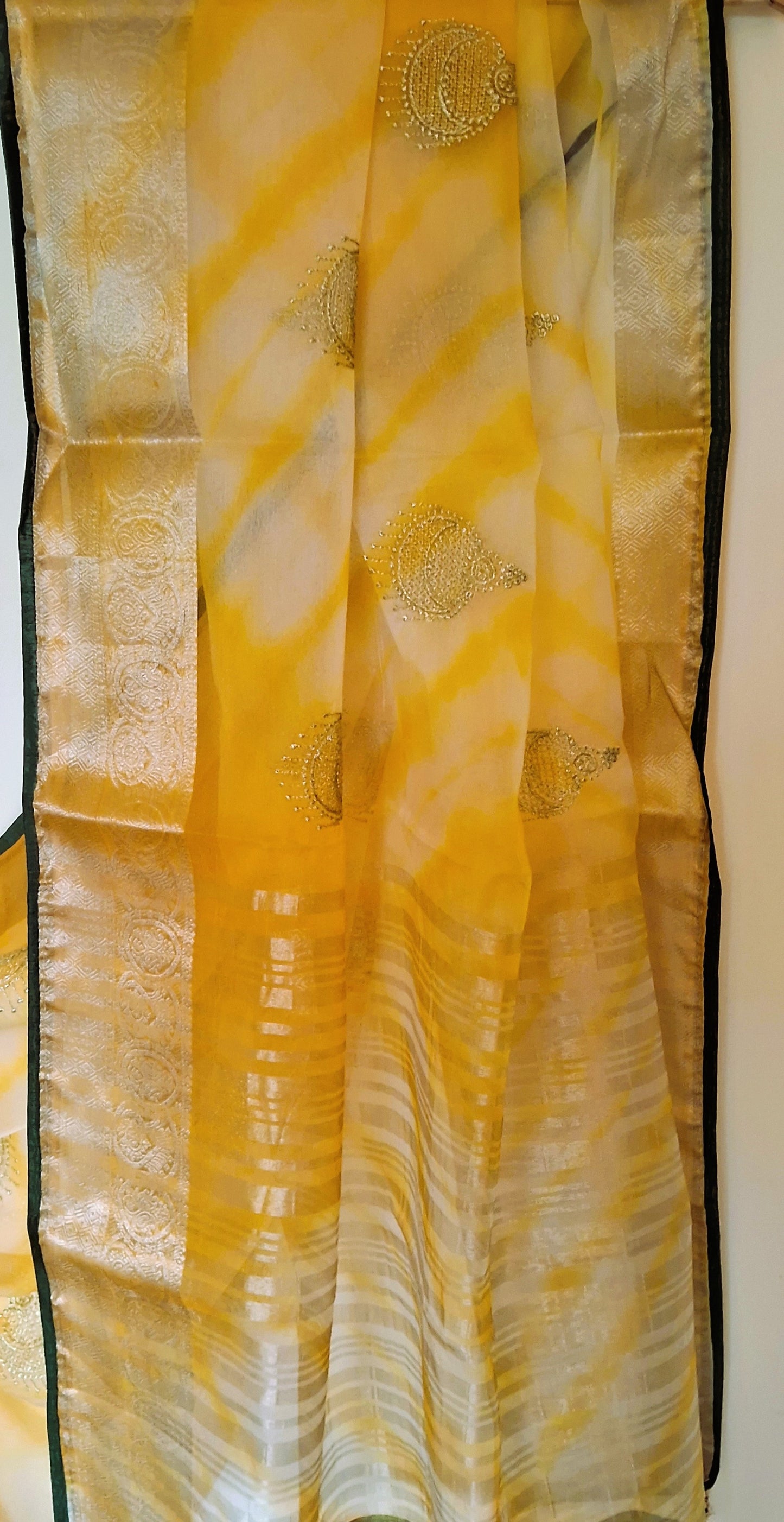 Shibori print, Yellow Organza Saree with Banarasi Zari border and Thread Embroidery