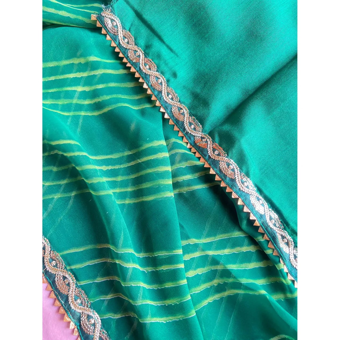 Green Leheriya Print Saree with Intricate Designer Lace